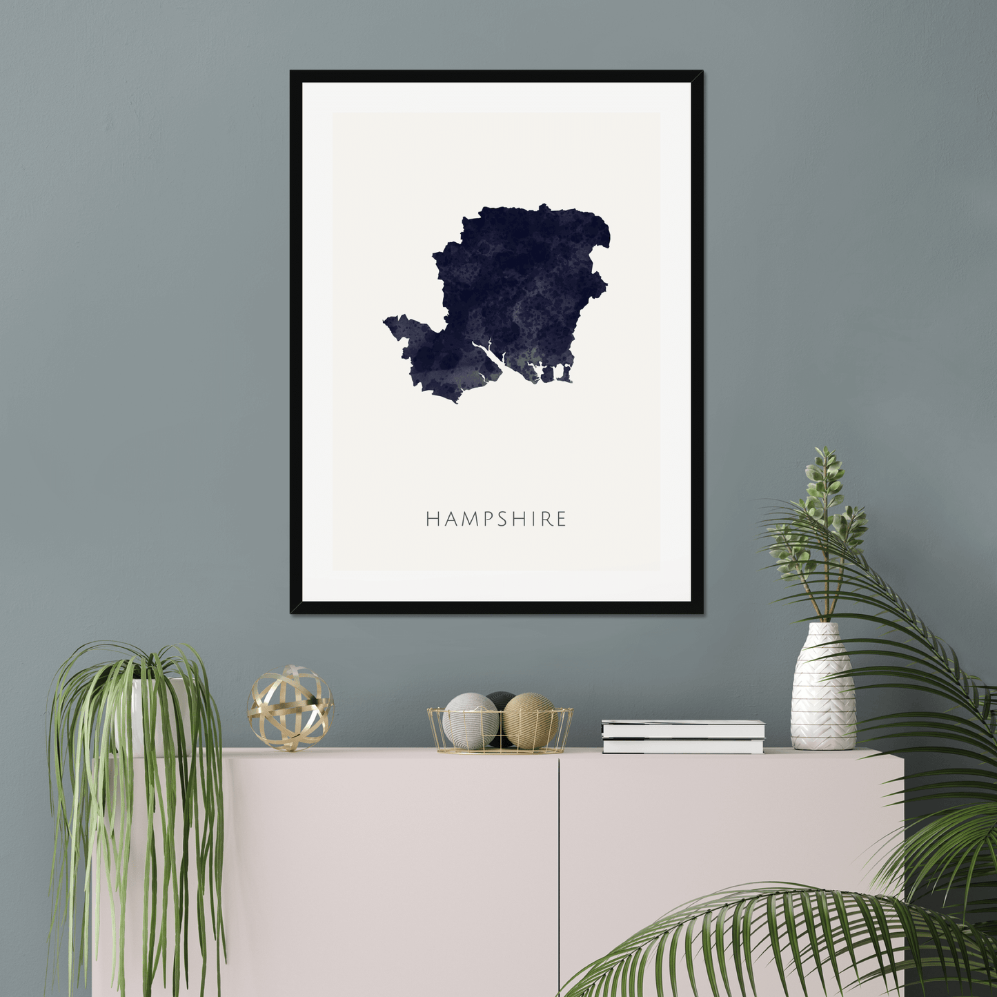 Hampshire - Framed & Mounted Map
